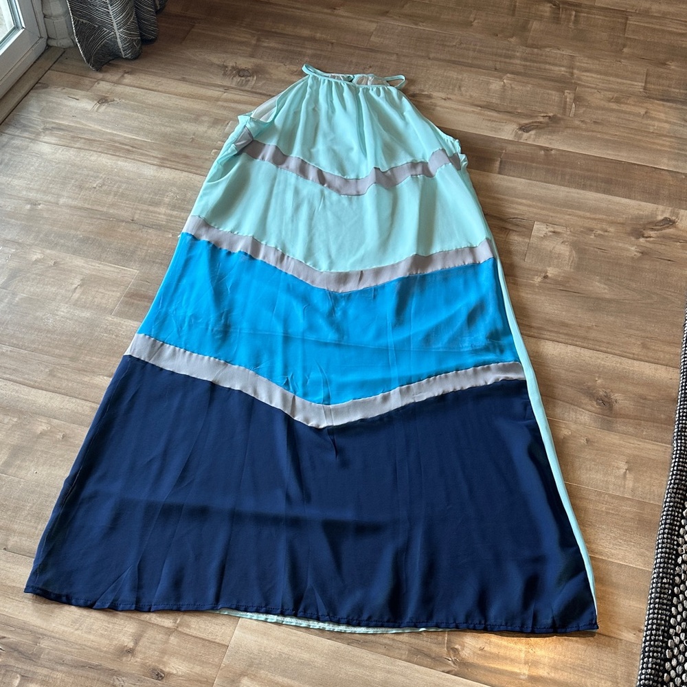 Elegant Blue Maxi Dress